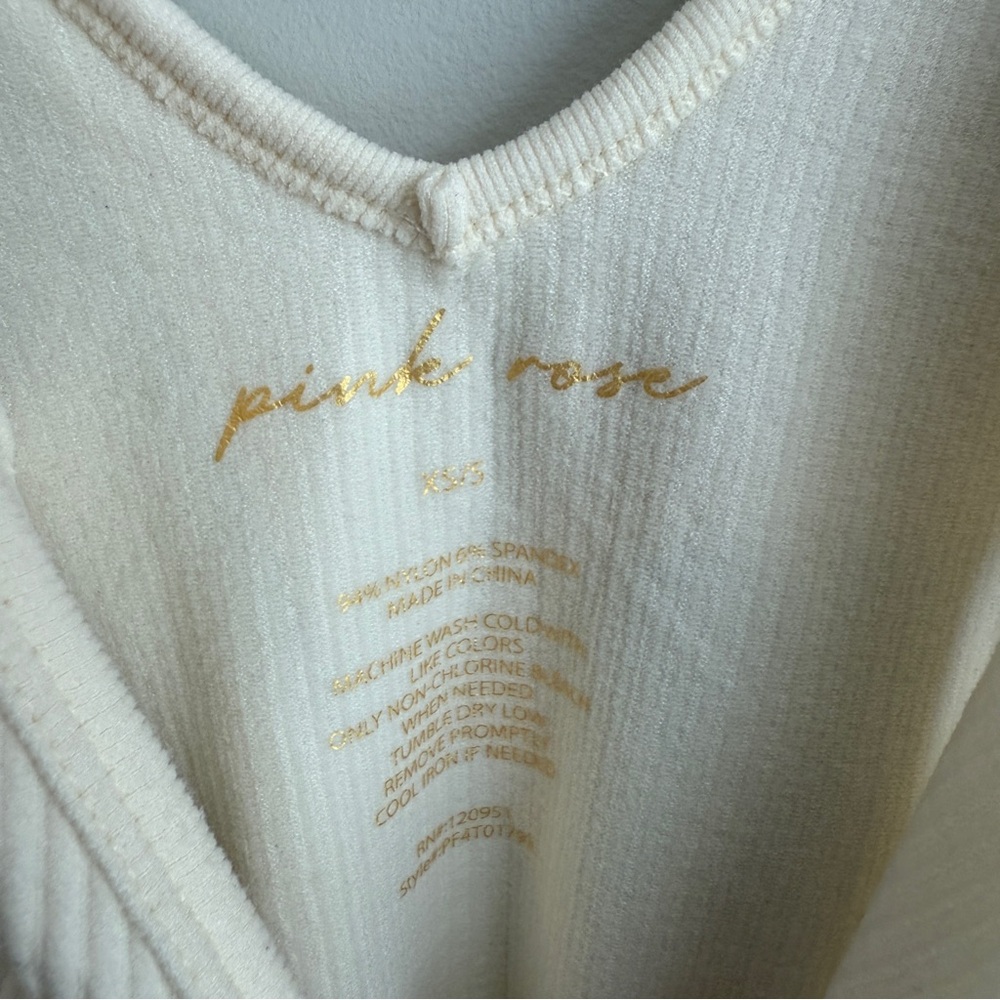 Pink Rose Ivory V-Neck Top